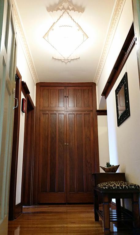 Hotel Deco Family House Melbourne City Exterior foto